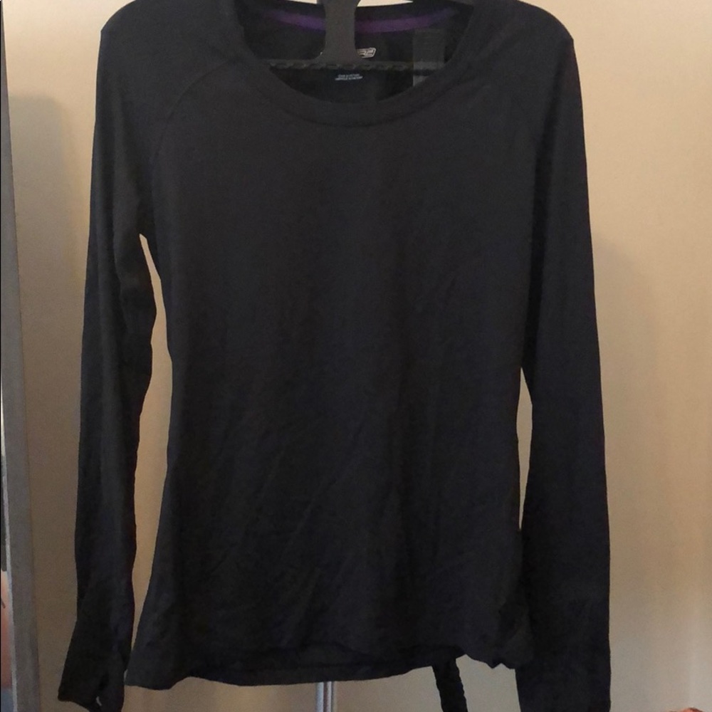 Express Workout Top - Picture 2 of 5